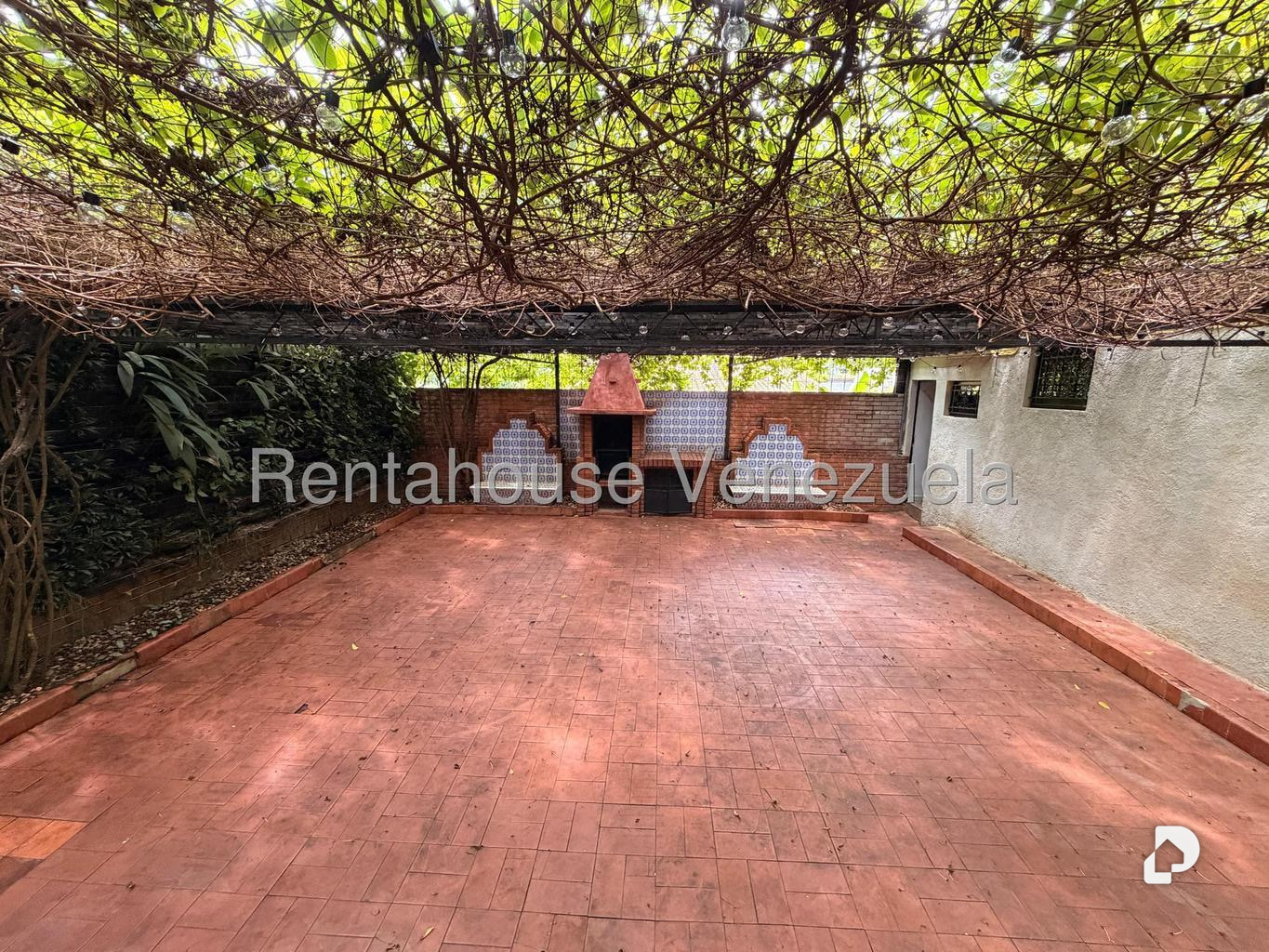 Commercial space in Altamira, Caracas – 27