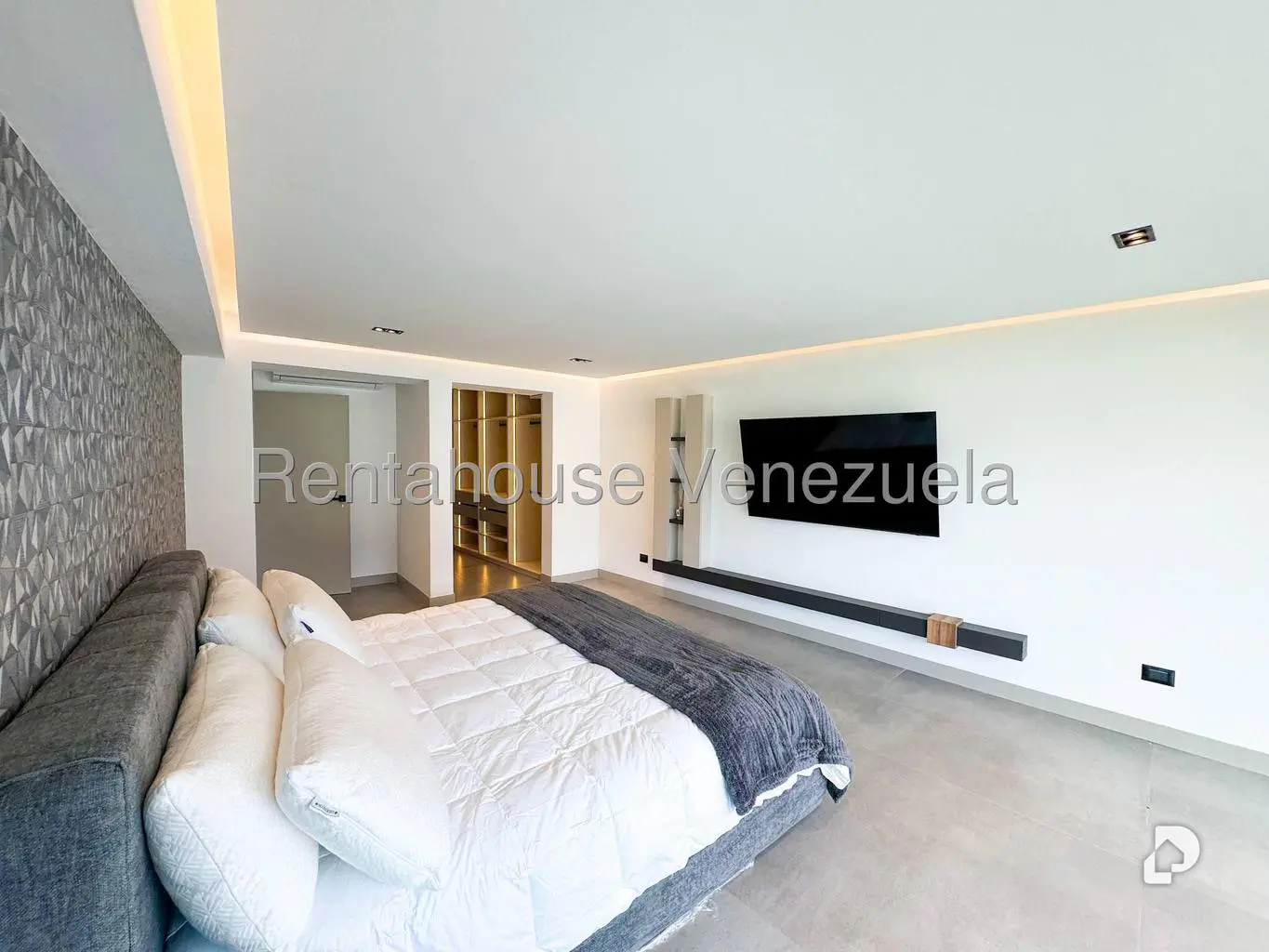 Apartamento en Lomas de Chuao, Caracas – 30