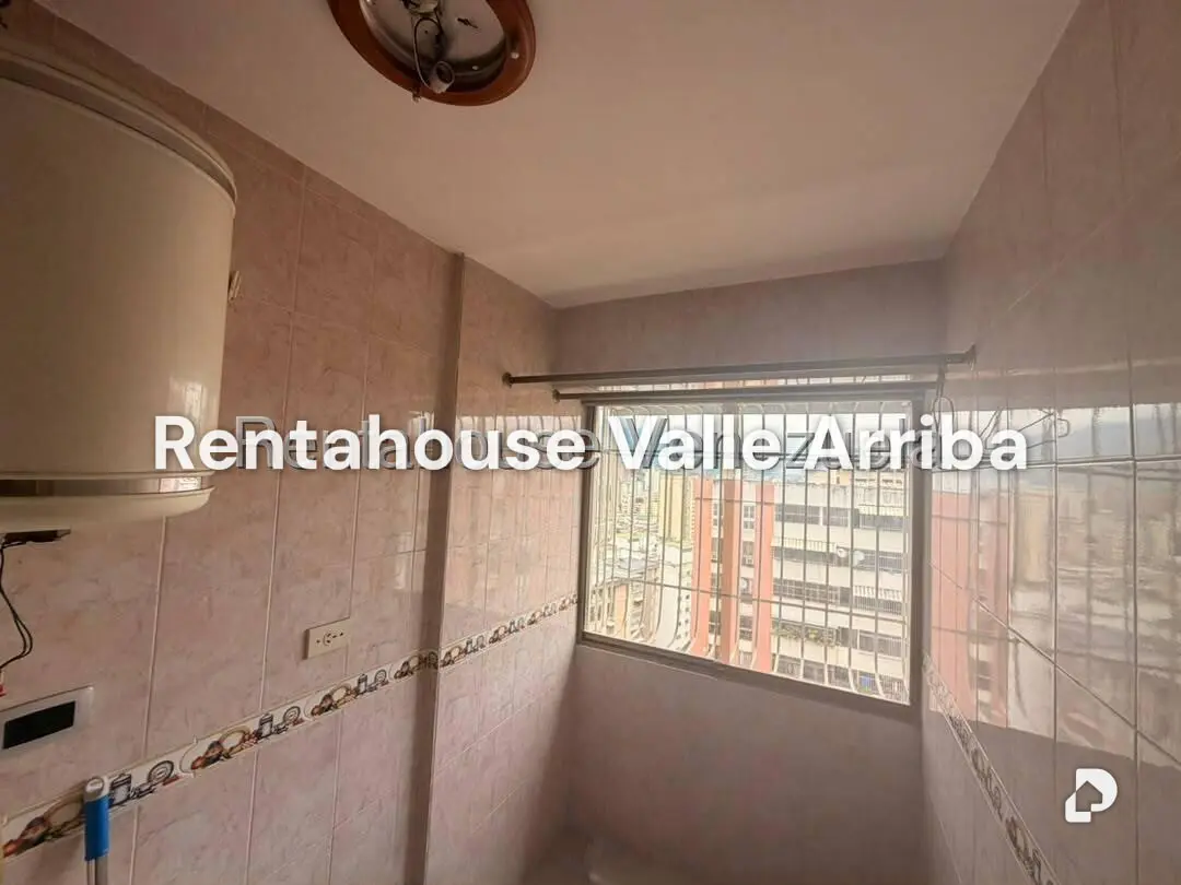 Apartamento en Parroquia La Candelaria, Caracas – 18