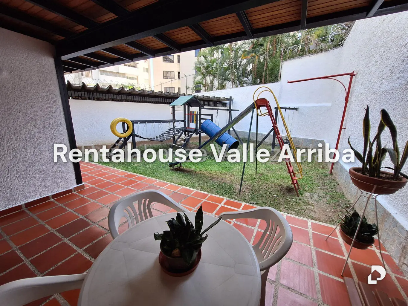 Apartamento en Los Palos Grandes, Caracas – 15