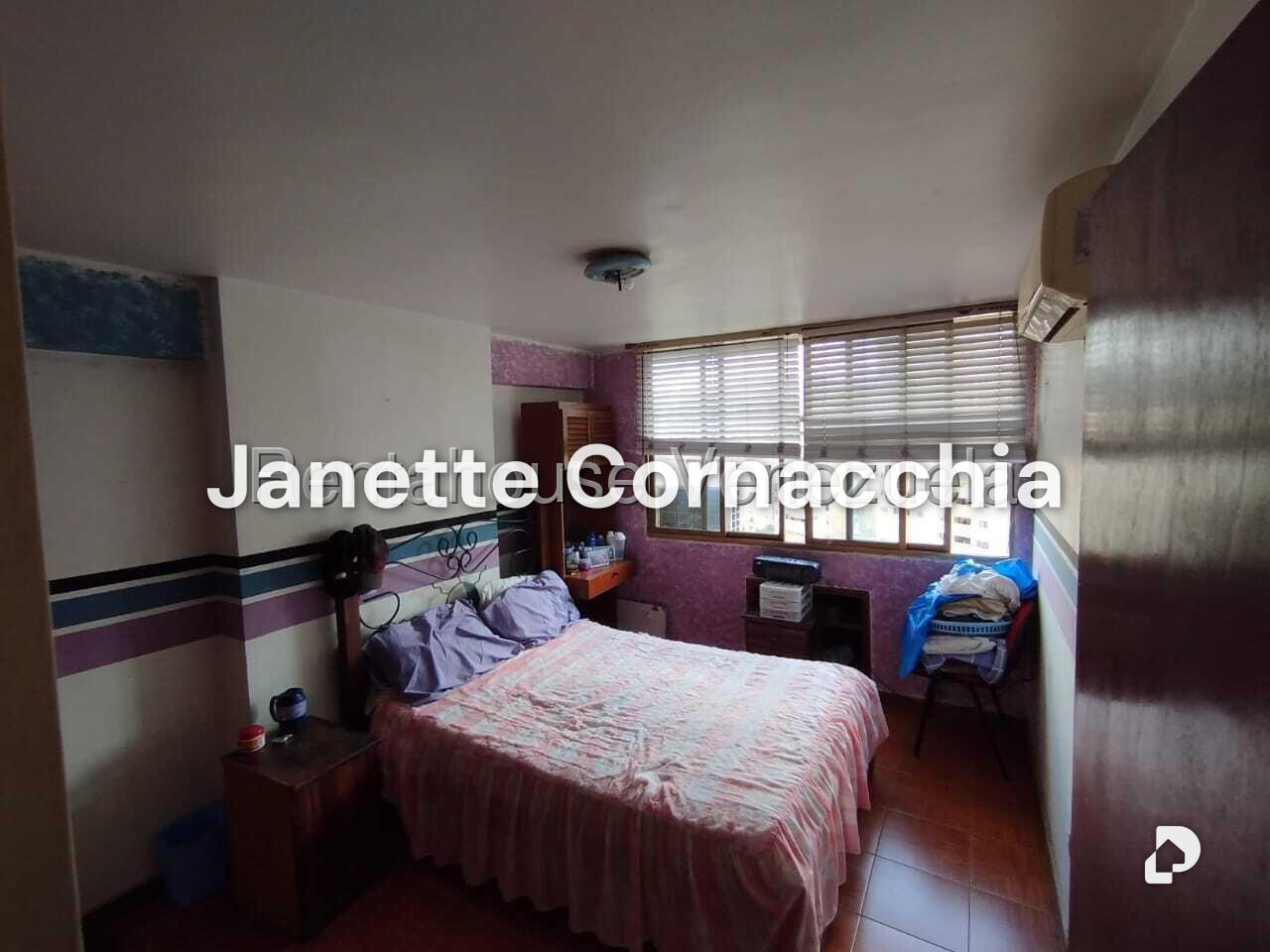 Apartamento en Colinas de Quinta Altamira, Caracas – 19