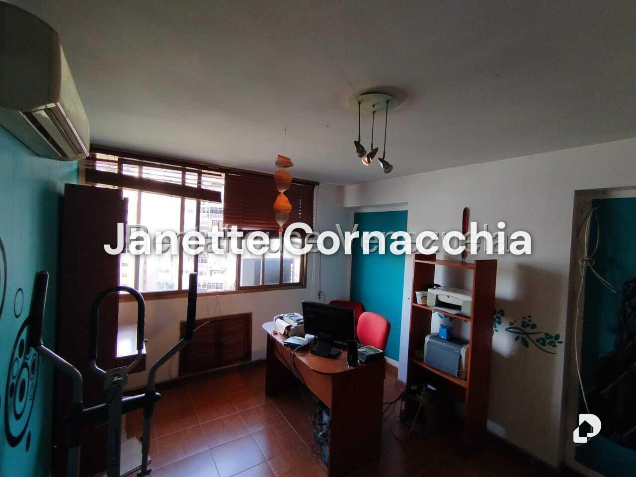 Apartamento en Colinas de Quinta Altamira, Caracas – 22
