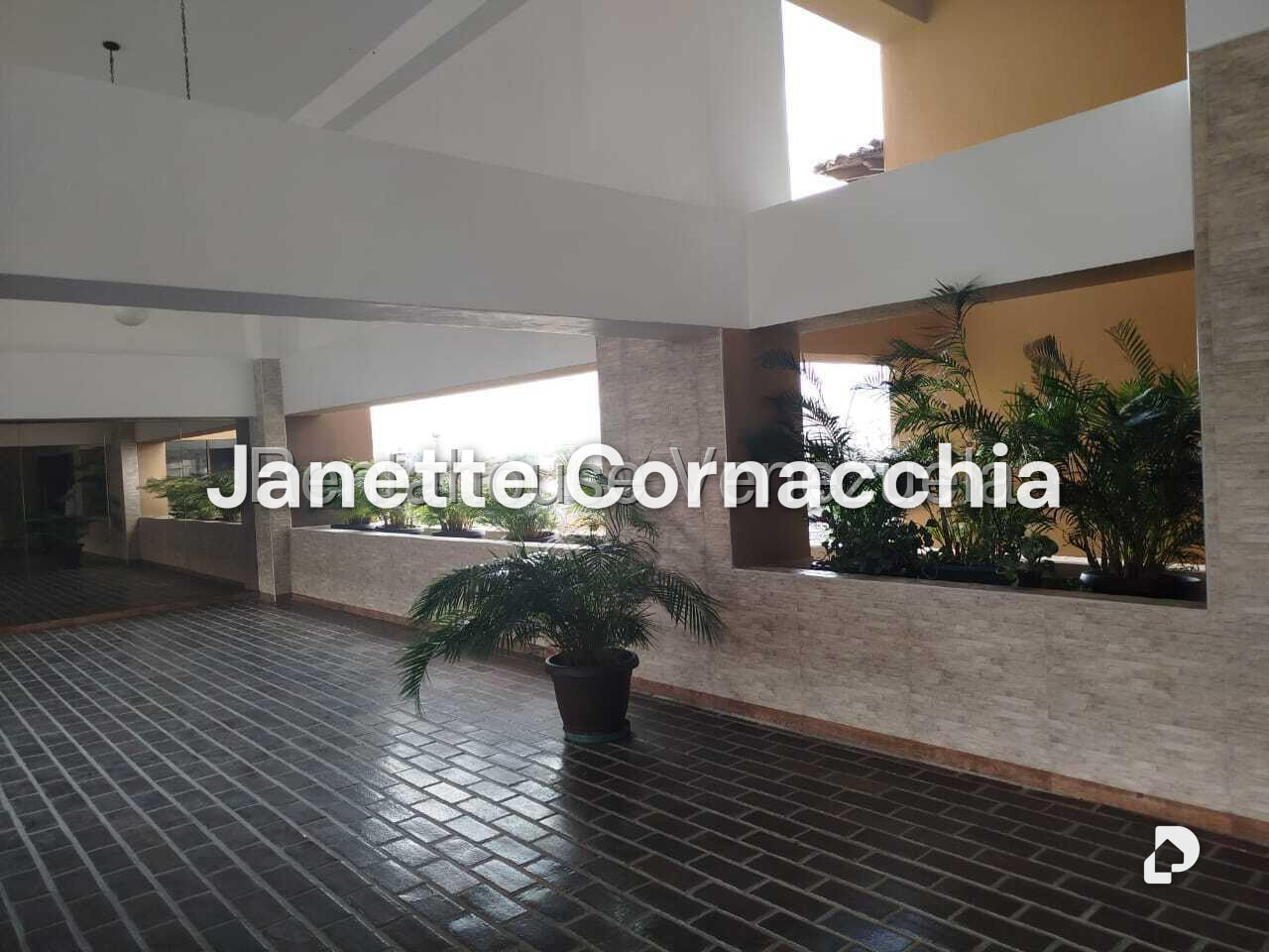 Apartamento en Colinas de Quinta Altamira, Caracas – 6