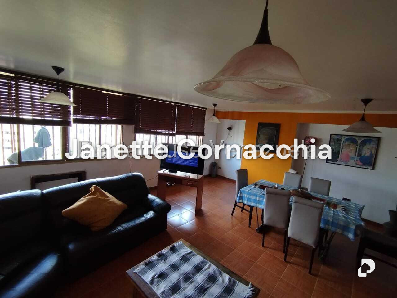 Apartamento en Colinas de Quinta Altamira, Caracas – 12