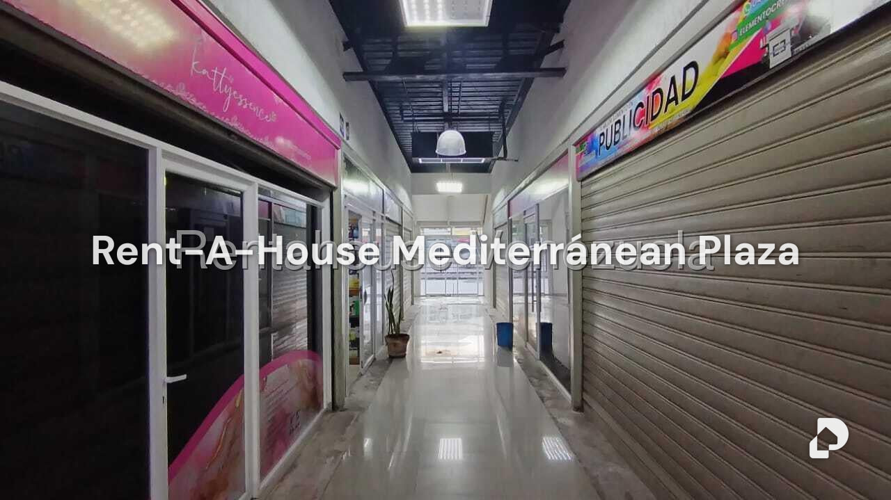 Local comercial en Los Jarales, San Diego – 2