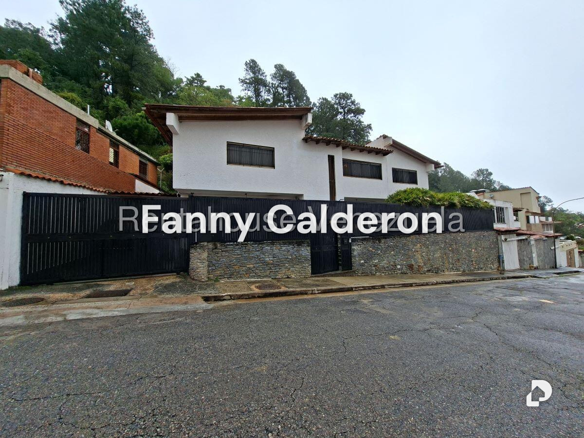 Casa en Lomas de Prados del Este, Caracas – 2