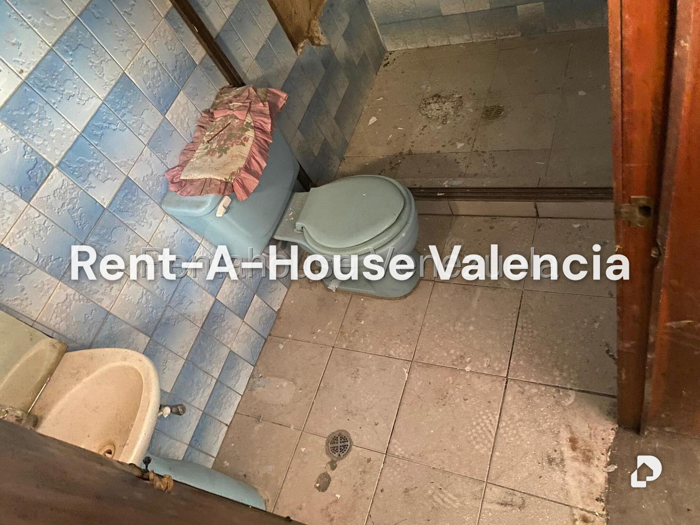 Local comercial en Centro, Valencia – 23