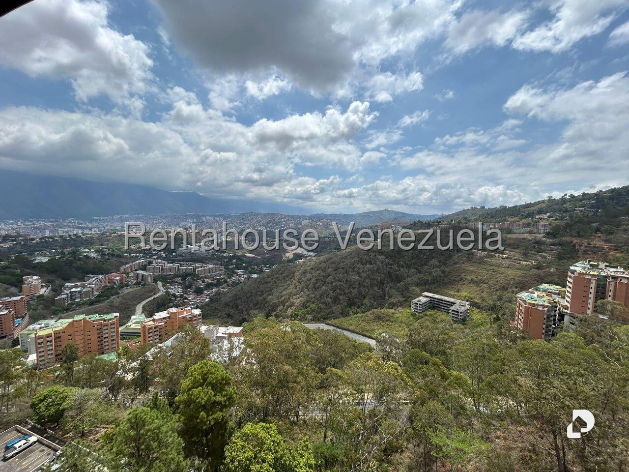 Penthouse en Los Naranjos (del Cafetal), Caracas