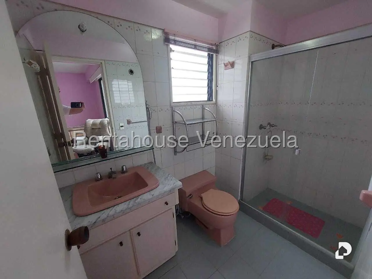 Apartamento en Los Naranjos (del Cafetal), Caracas – 16