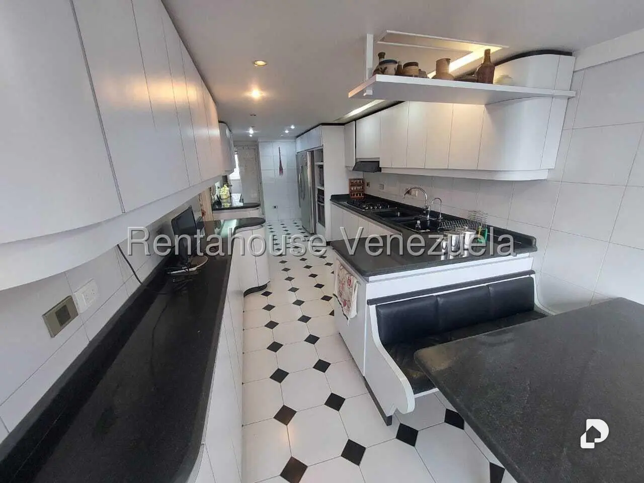 Apartamento en Los Naranjos (del Cafetal), Caracas – 10