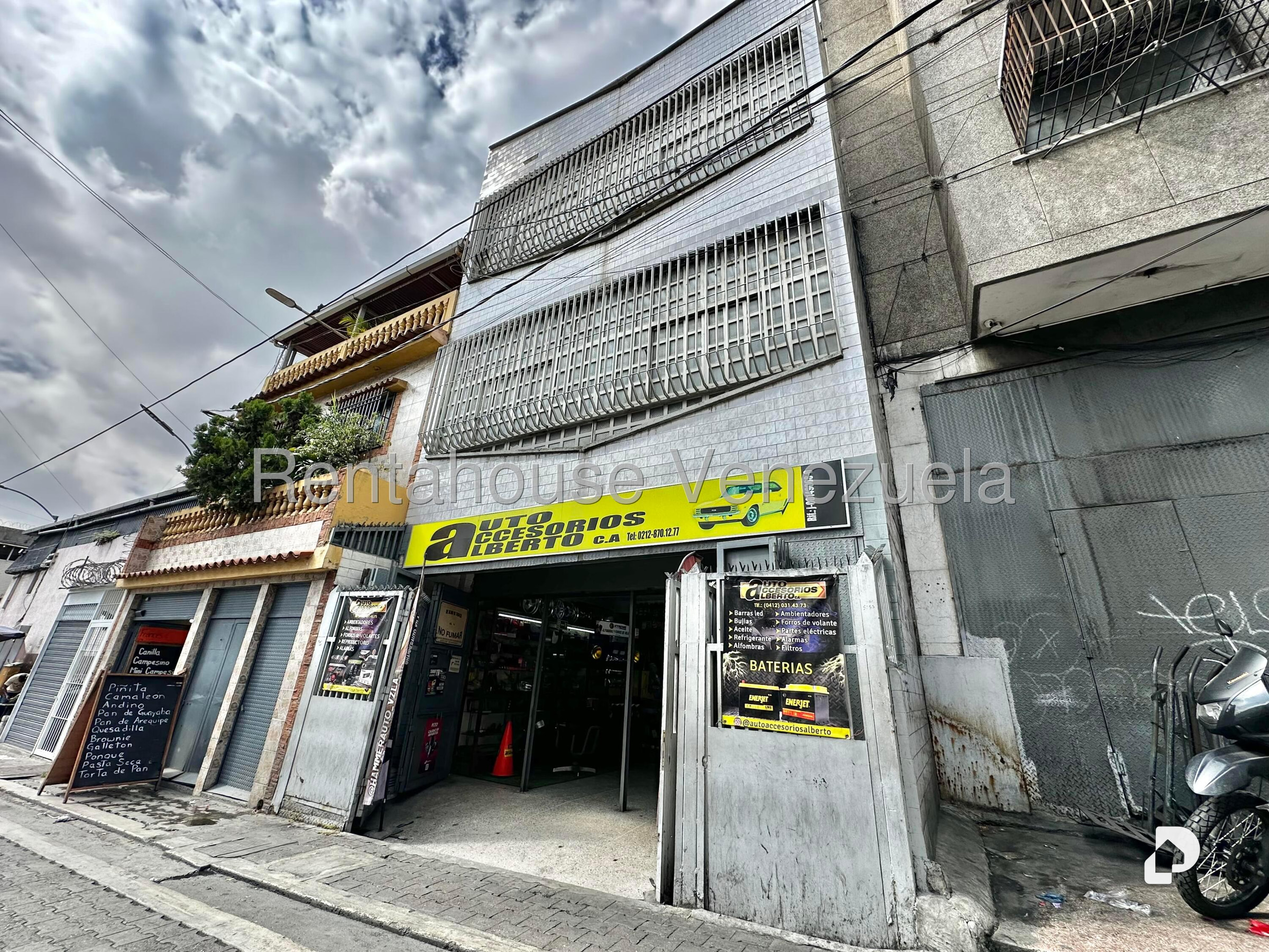 Edificio en Catia, Caracas