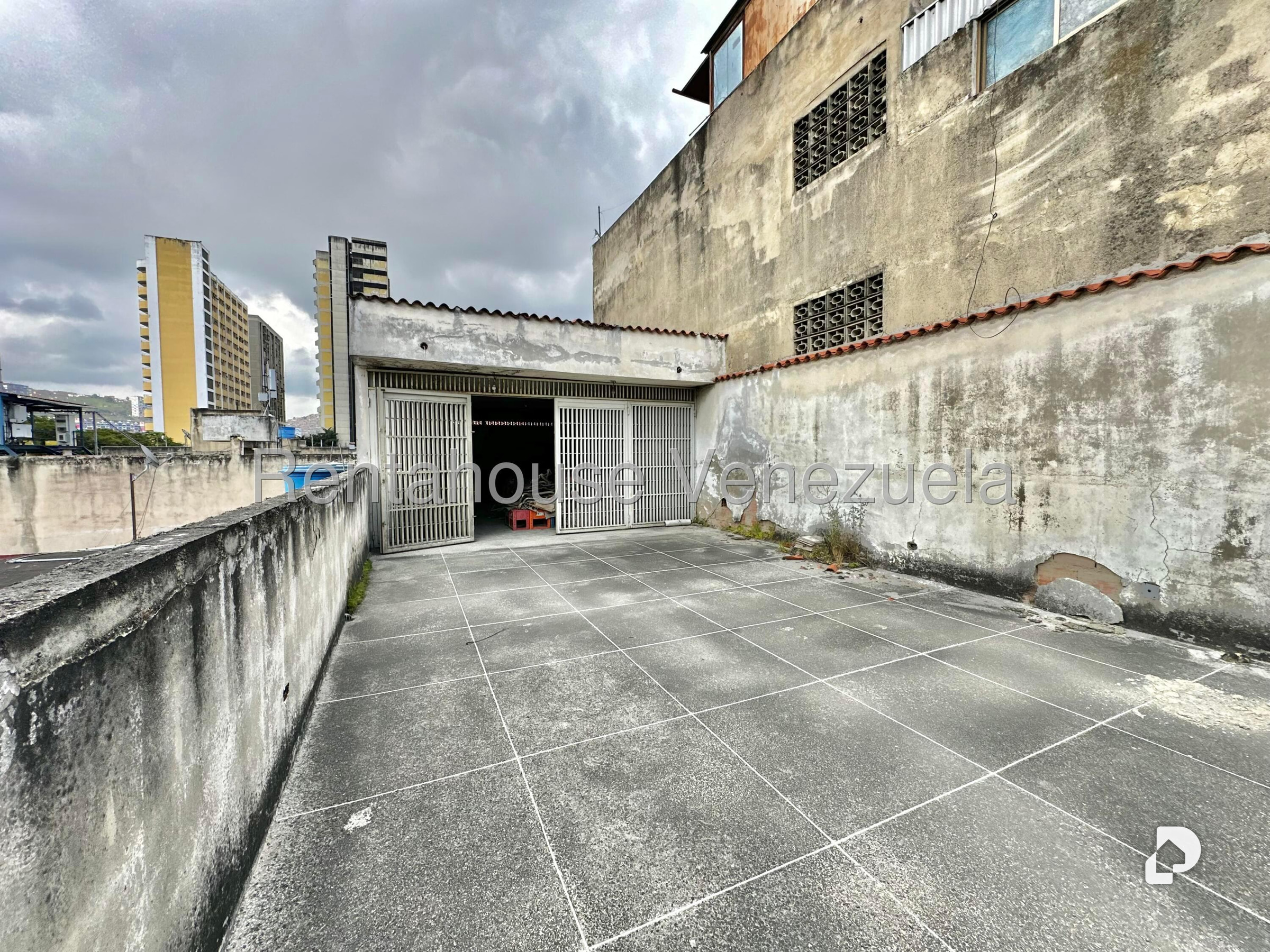 Edificio en Catia, Caracas