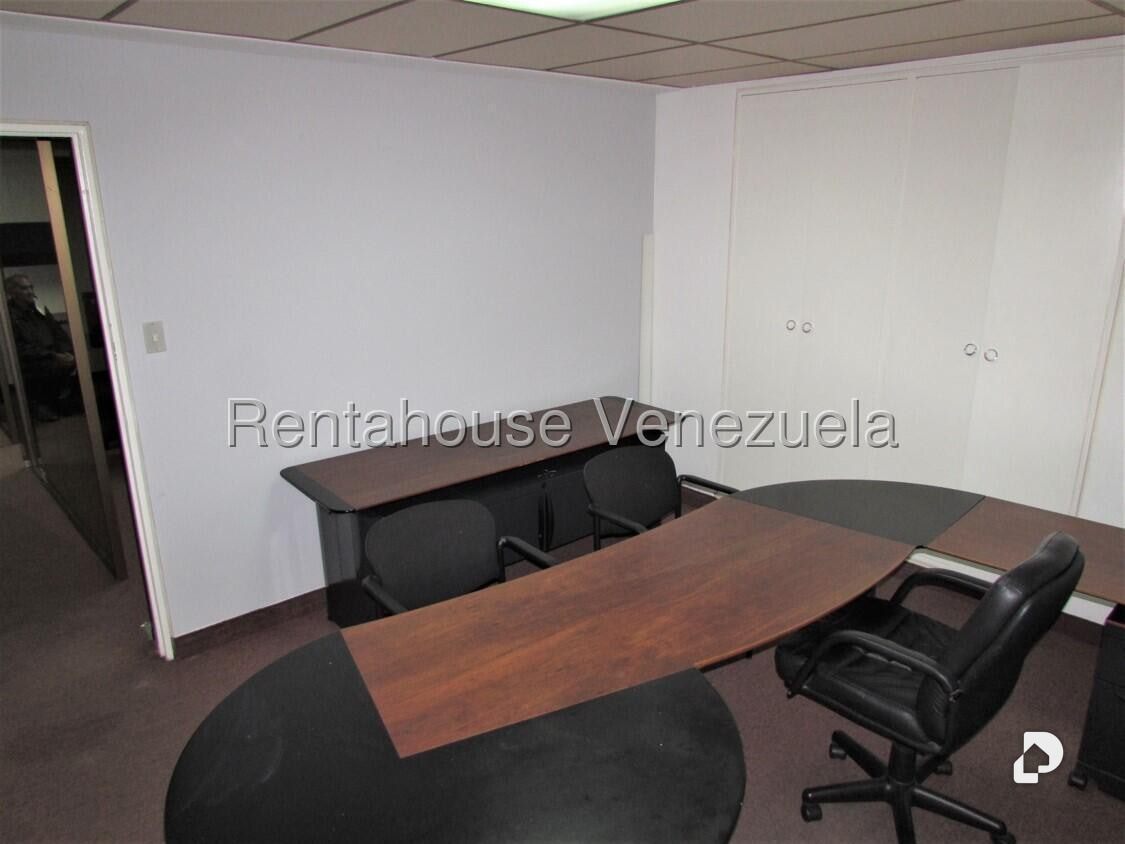 Oficina en Las Mercedes, Caracas