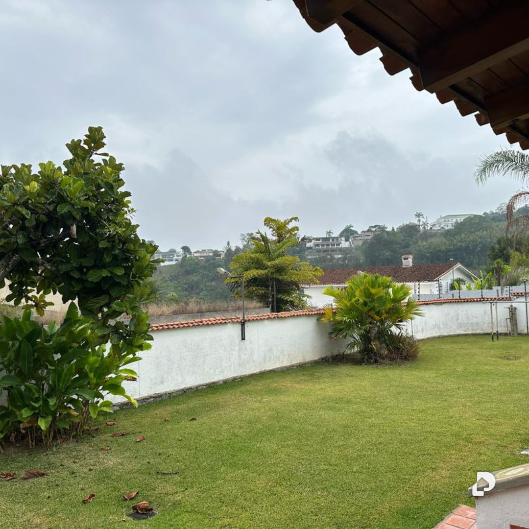 House in La Lagunita, Caracas – 12