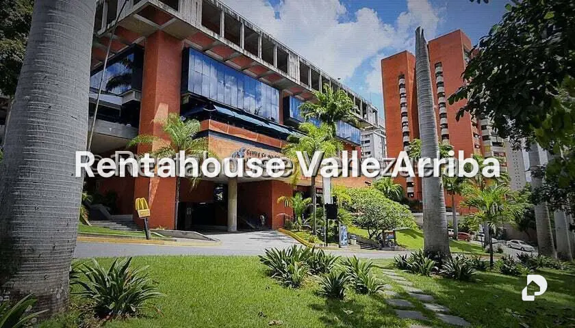 Local comercial en Santa Fe Norte, Caracas – 1