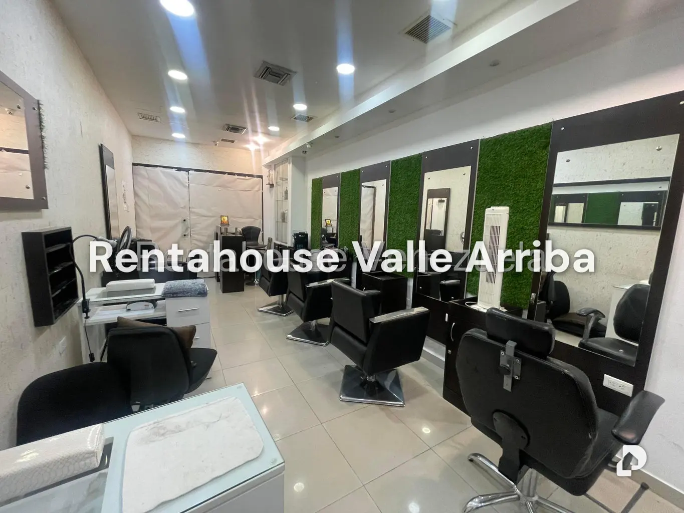Local comercial en Santa Fe Norte, Caracas – 5