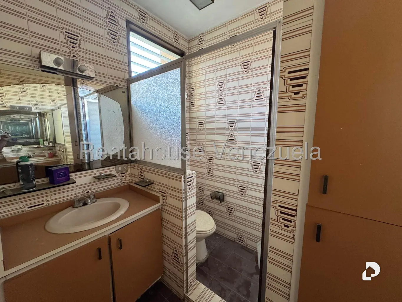Apartamento en La Florida, Caracas – 29