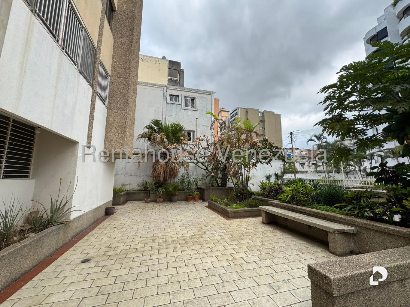Apartamento en La Florida, Caracas – 2