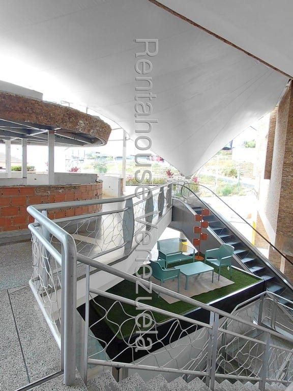 Local comercial en Los Naranjos (del Cafetal), Caracas