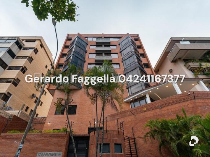 Apartamento en Las Mercedes, Caracas – 1