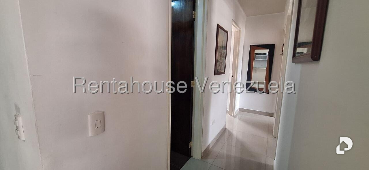 Apartamento en Maripérez, Caracas – 15