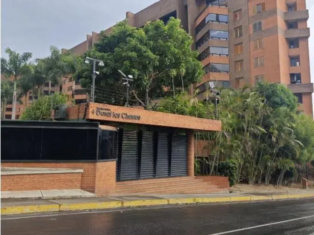 Apartamento en Rosario, Caracas - 1