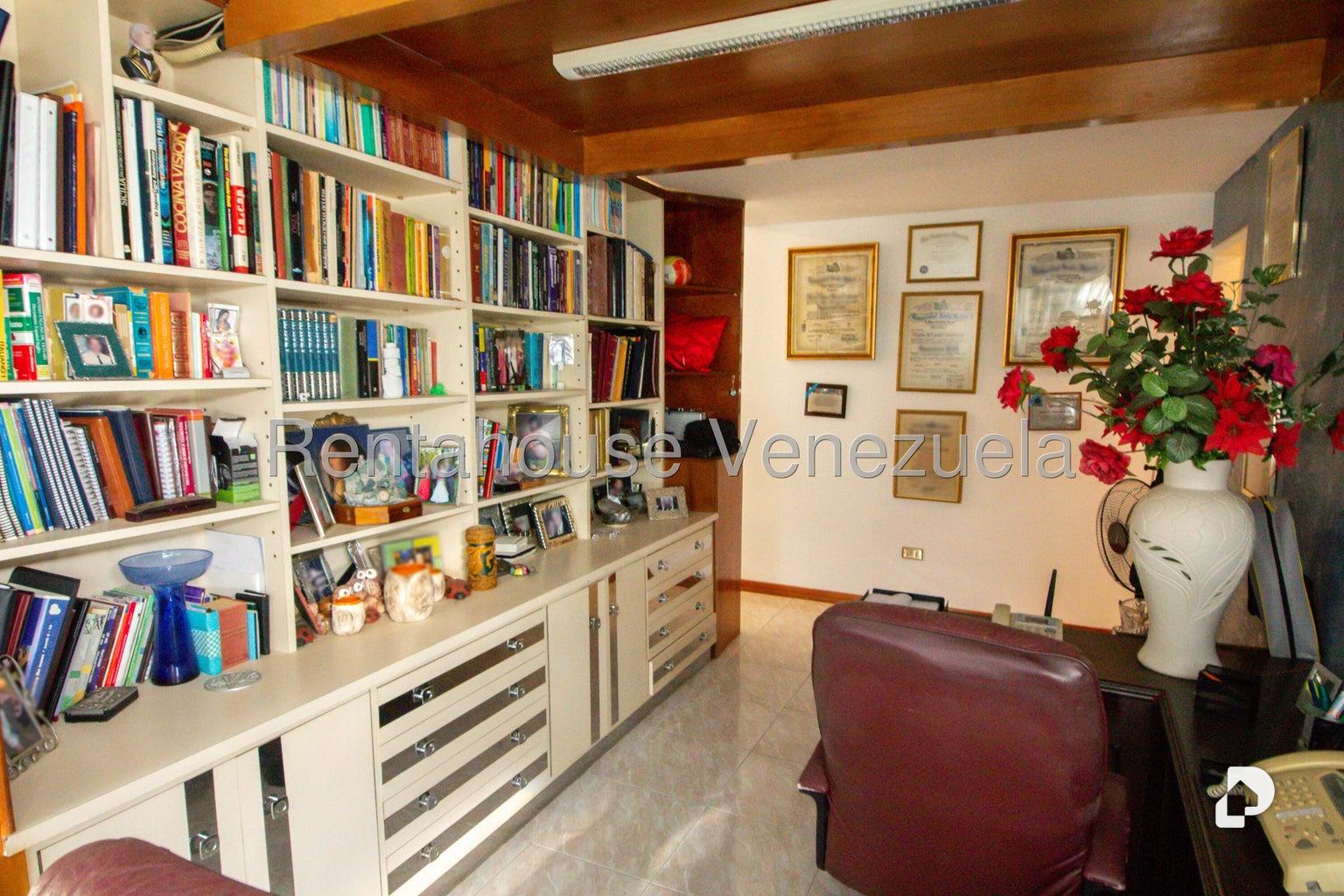 Casa en Lomas de La Lagunita, Caracas – 5