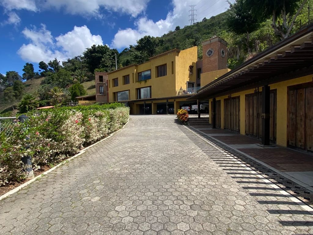 Casa en La Trinidad, Caracas - 1