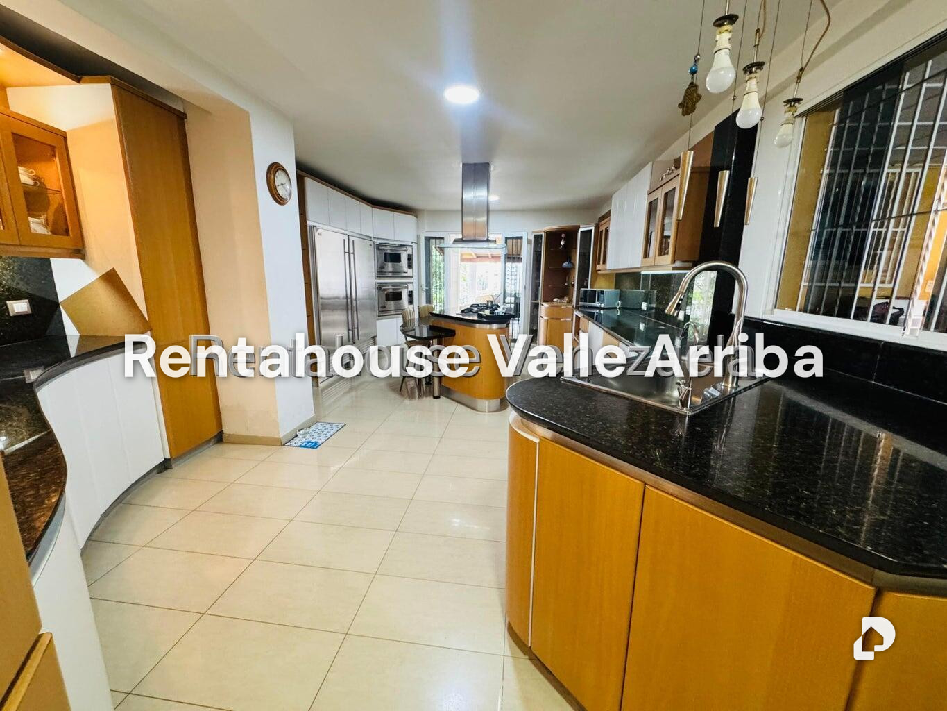Casa en Colinas de Bello Monte, Caracas – 24