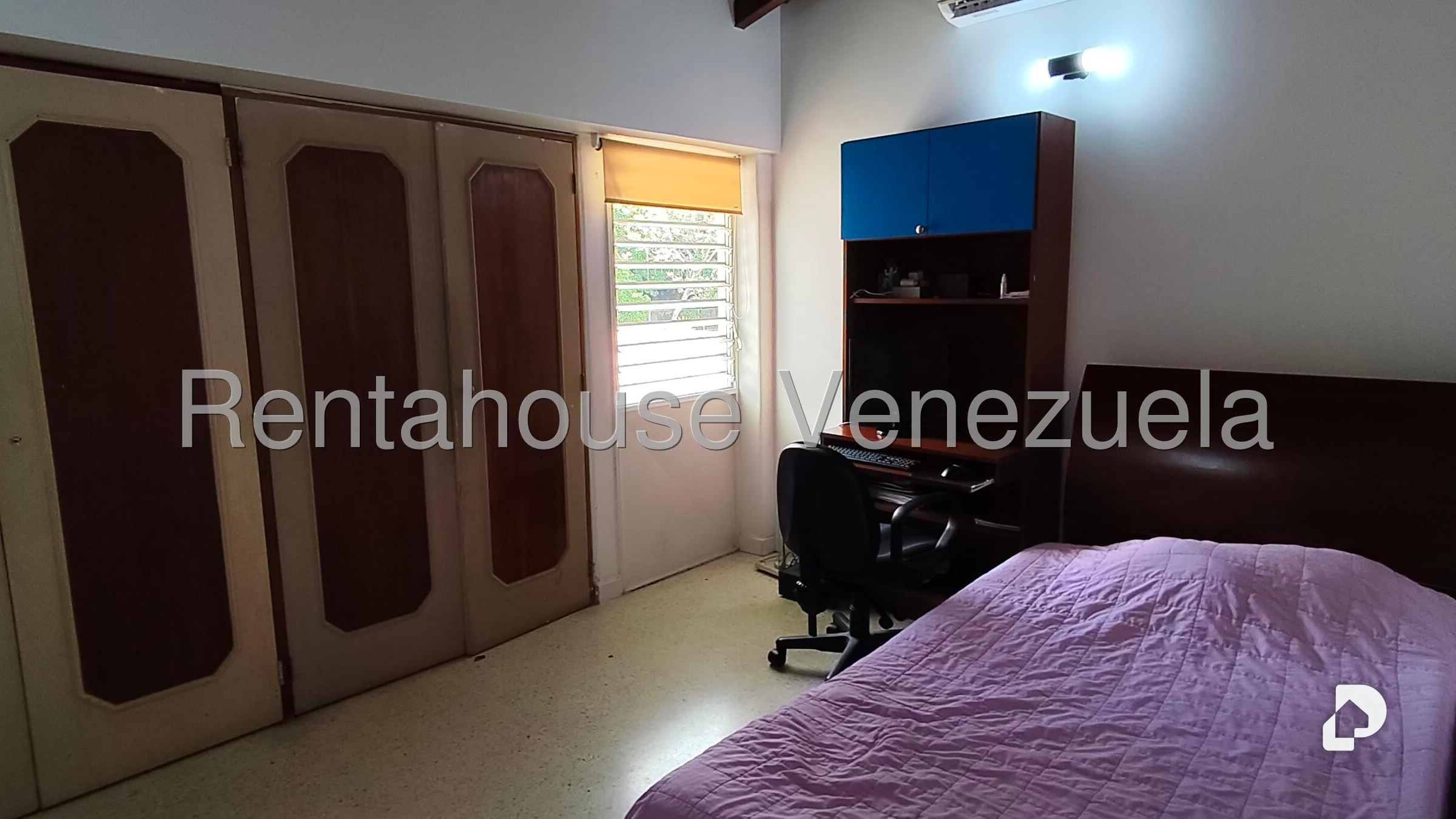 Casa en Alto Prado, Caracas – 21