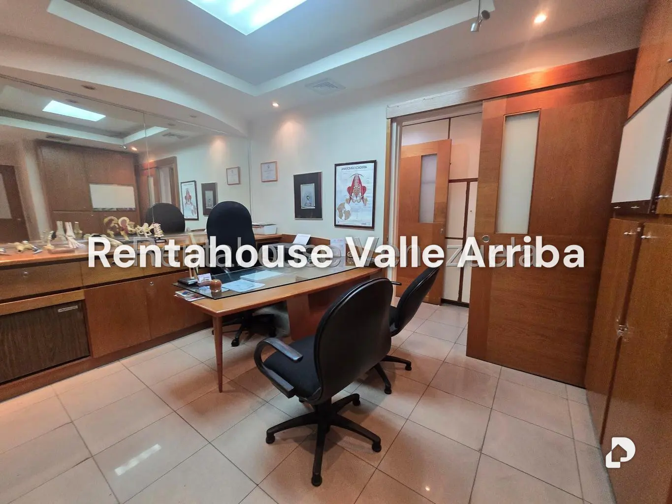 Local comercial en San Bernardino, Caracas – 21
