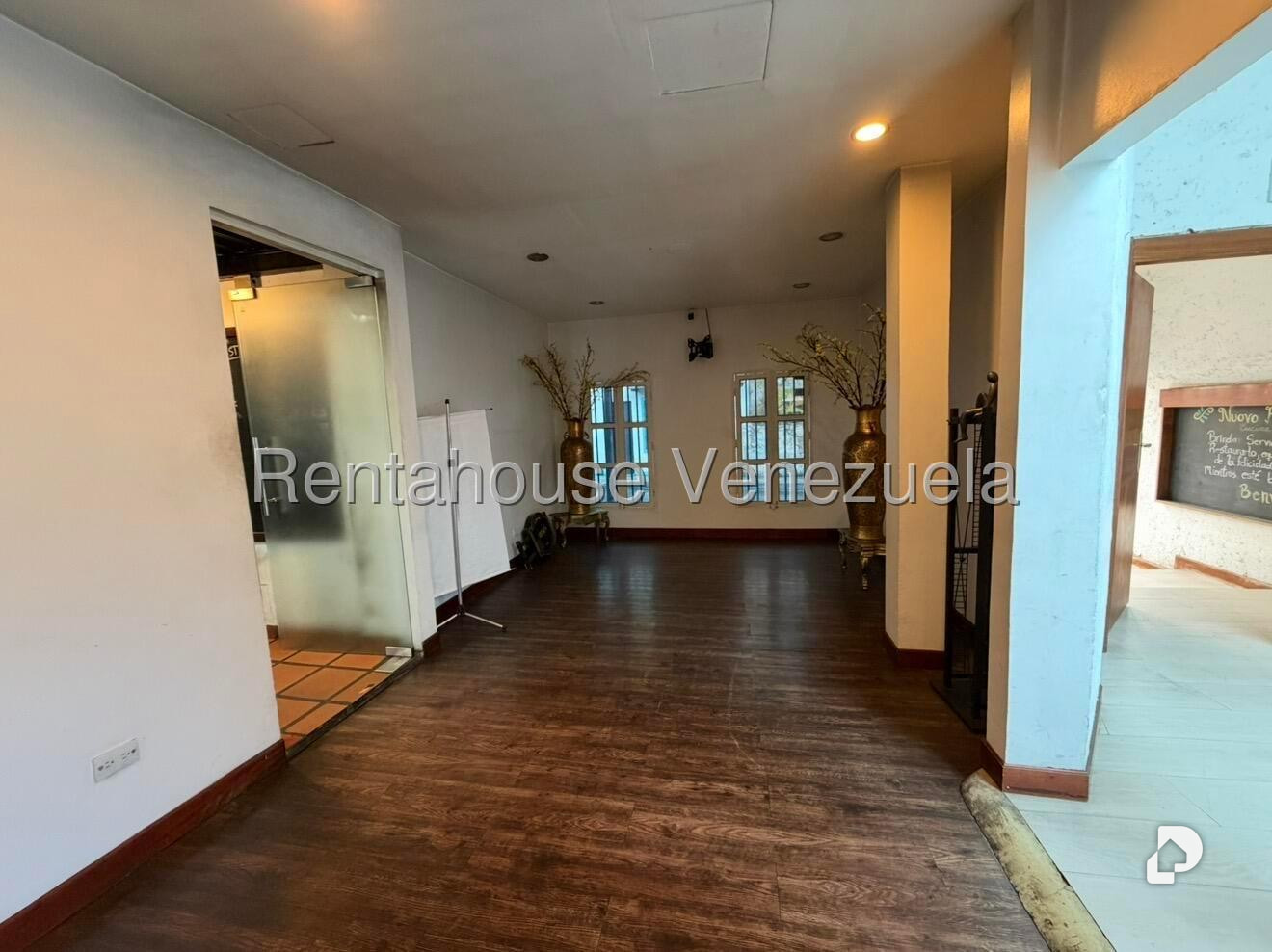 Local comercial en El Hatillo, Caracas – 8