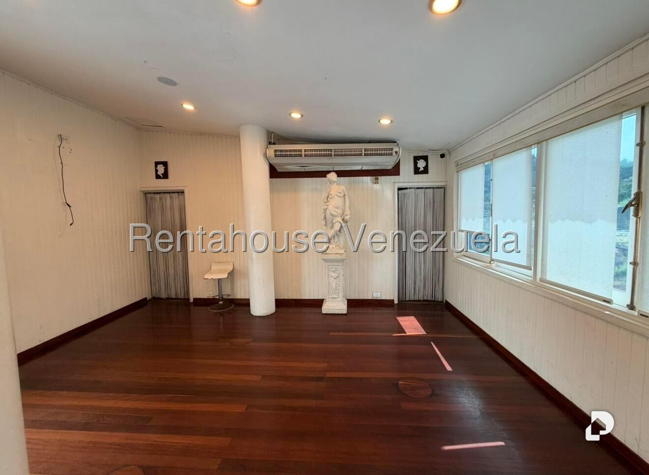 Local comercial en El Hatillo, Caracas – 11