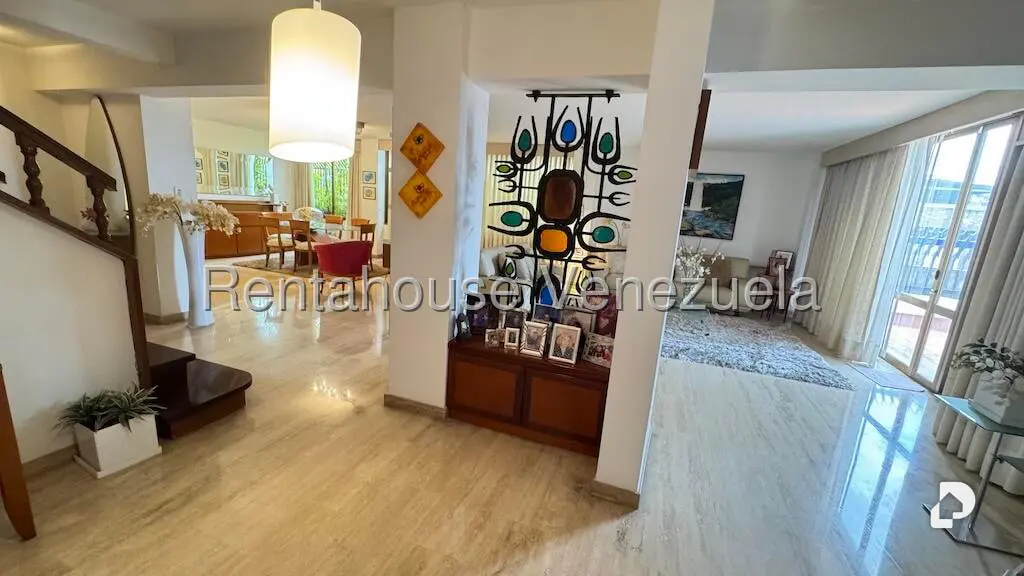 Apartamento en San Bernardino, Caracas – 13