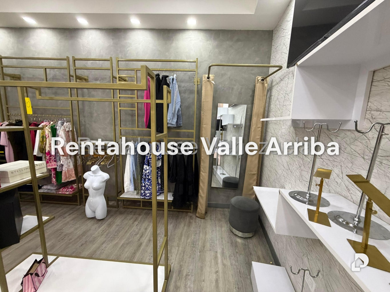 Local comercial en Parroquia La Candelaria, Caracas – 9