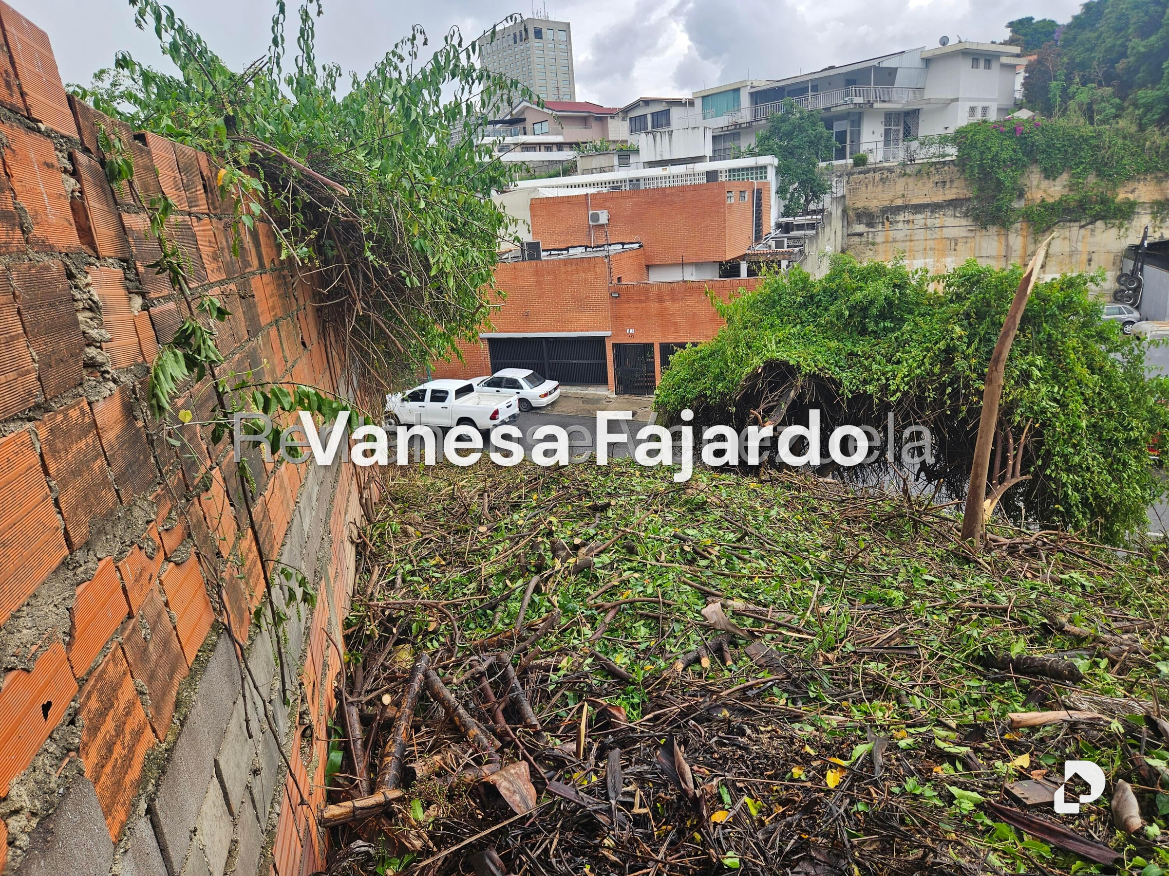 Terreno en Prados del Este, Caracas – 22