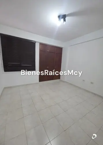 Apartamento en El Bosque, Maracay – 14