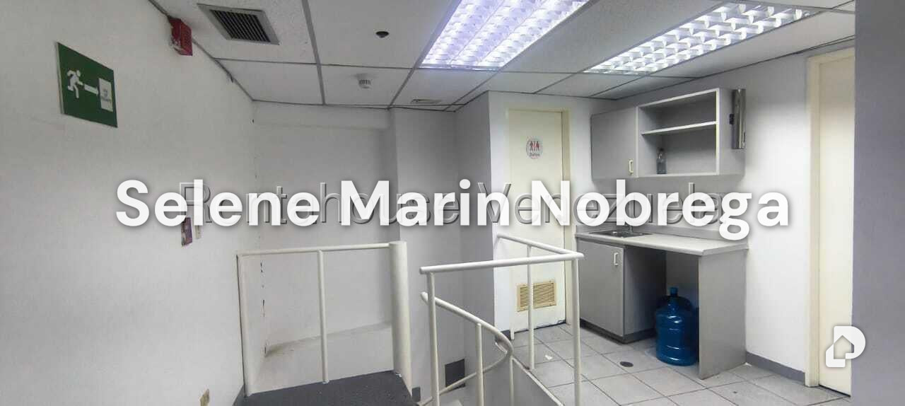 Local comercial en San Bernardino, Caracas – 12