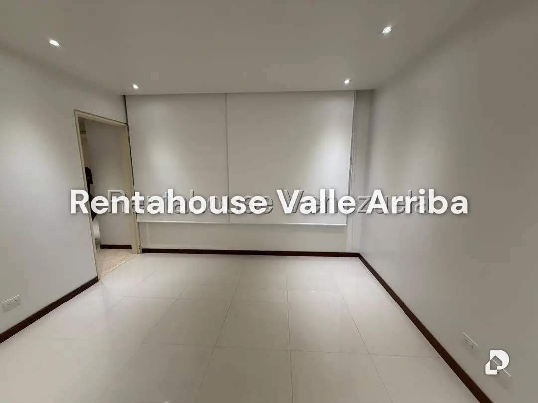 Apartamento en Lomas del Sol, Caracas – 22