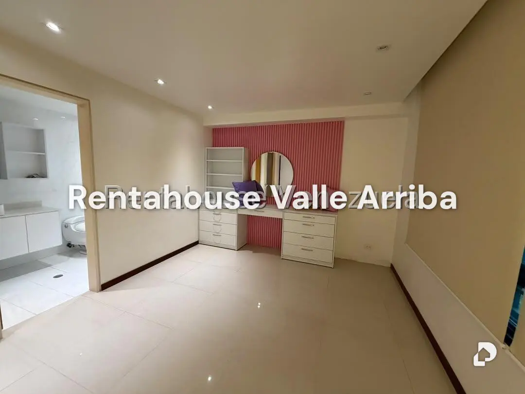 Apartamento en Lomas del Sol, Caracas – 28