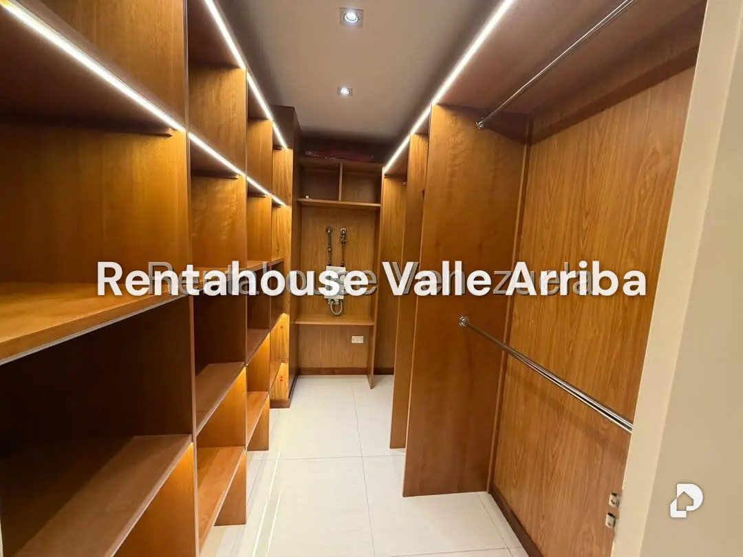 Apartamento en Lomas del Sol, Caracas – 23