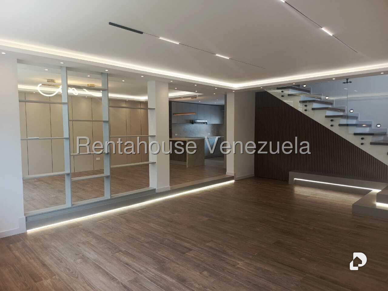 Casa en Los Palos Grandes, Caracas – 5