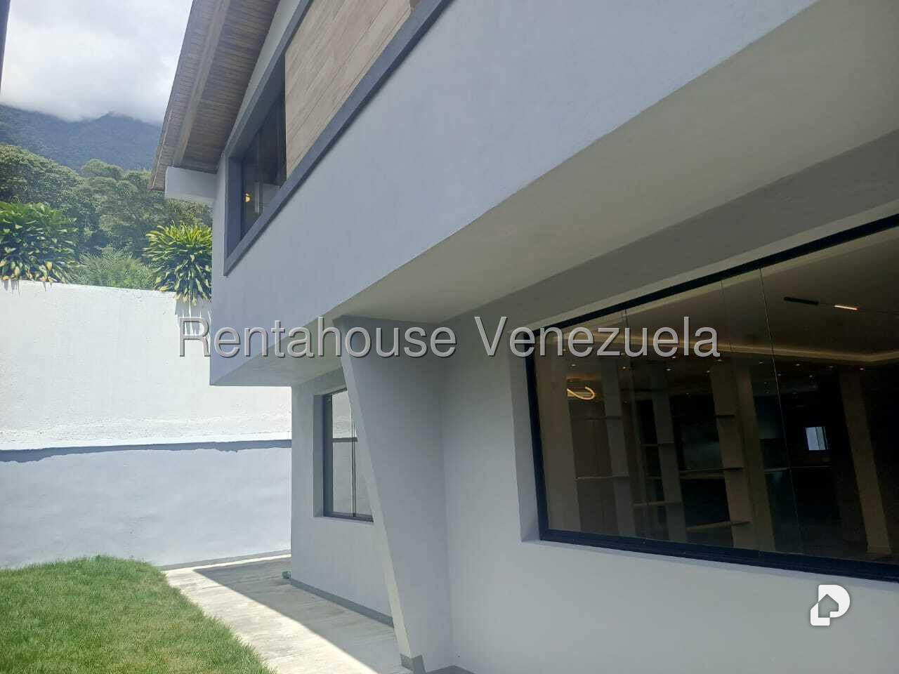 Casa en Los Palos Grandes, Caracas – 3