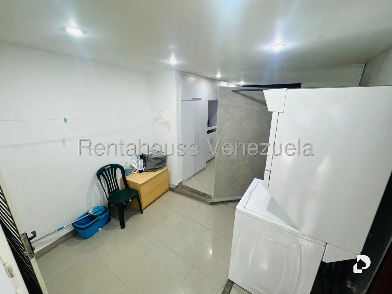 Casa en Santa Fe Norte, Caracas – 14