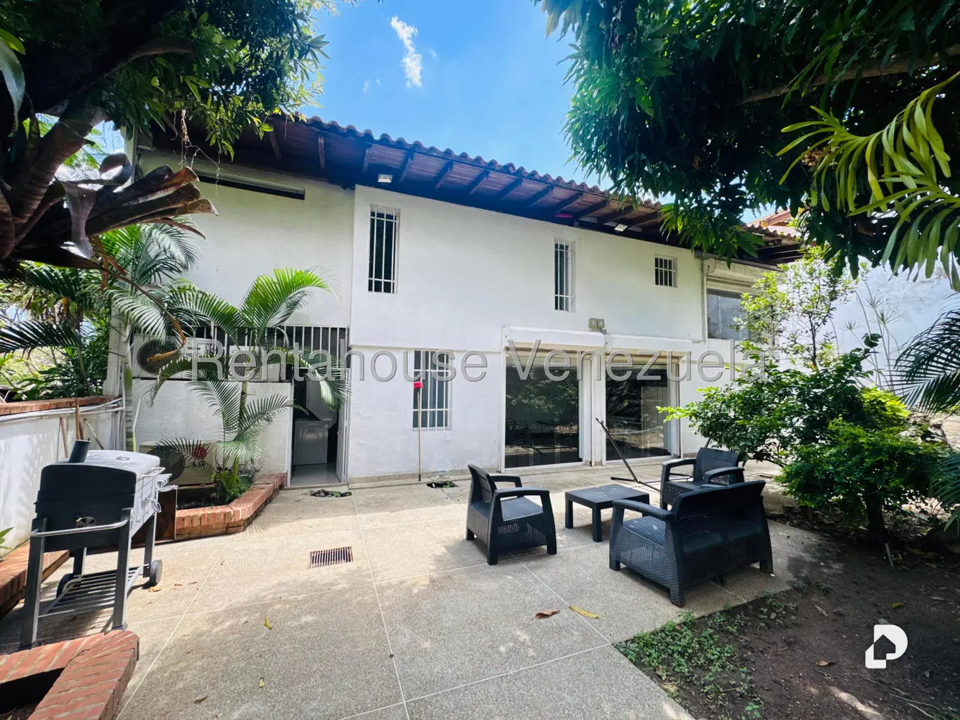 Casa en Santa Fe Norte, Caracas – 22