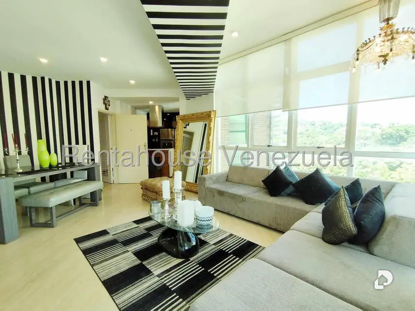 Apartamento en Los Naranjos de las Mercedes, Caracas – 1