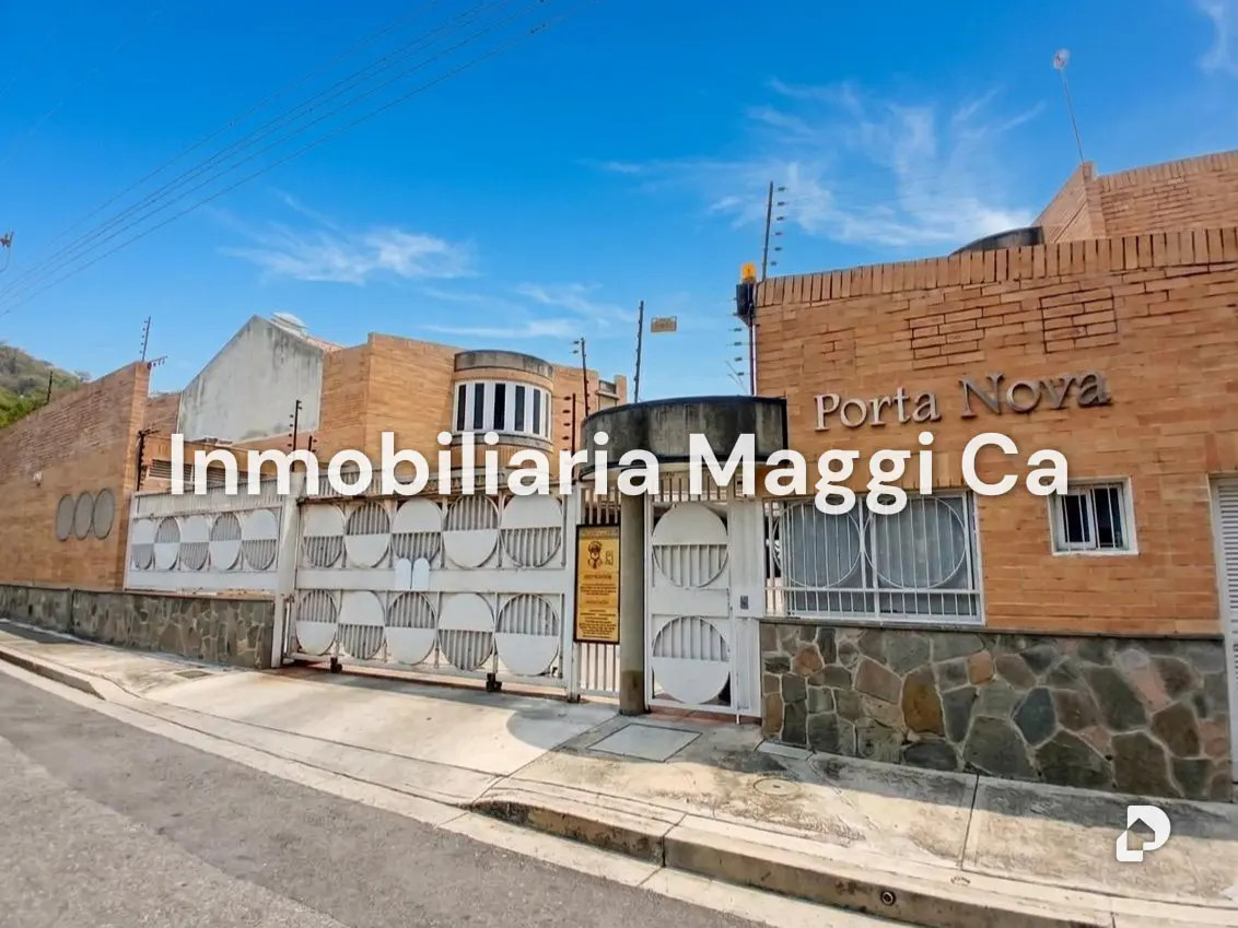 Townhouse in El Parral, Valencia – 1