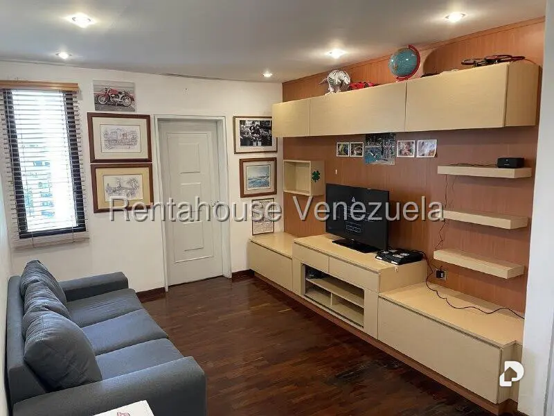 Apartamento en Colinas de Valle Arriba, Caracas – 23