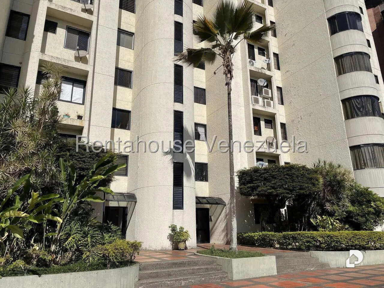 Apartamento en Colinas de Valle Arriba, Caracas – 2