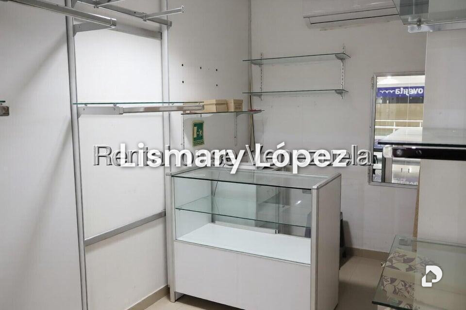 Local comercial en Centro de Charallave, Charallave